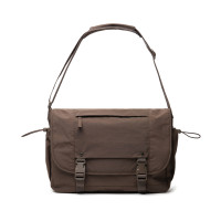 bruin (± PMS 4273C)
